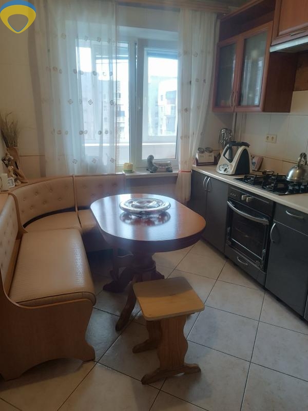 продажа трехкомнатной квартиры номер A-173654 в Малиновском районе, фото номер 9